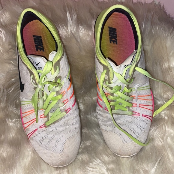 Nike FREE RUN CLOTH TRAINERS - Picture 3 of 8